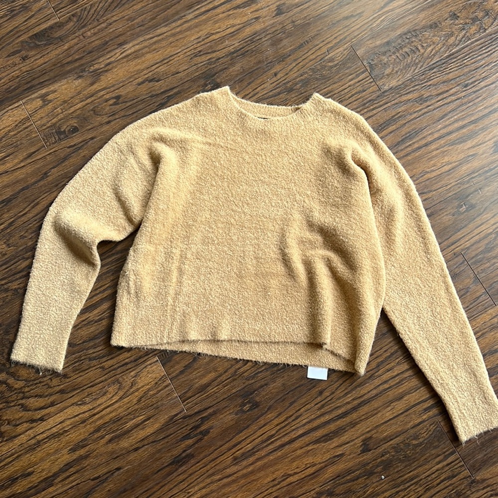 New with tags sweater